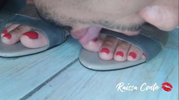 Safadinha amadora xxx safadona deixou eu gozar no cú guloso