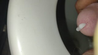 Ficou de quatro pro negão dotadão meter ate gozar